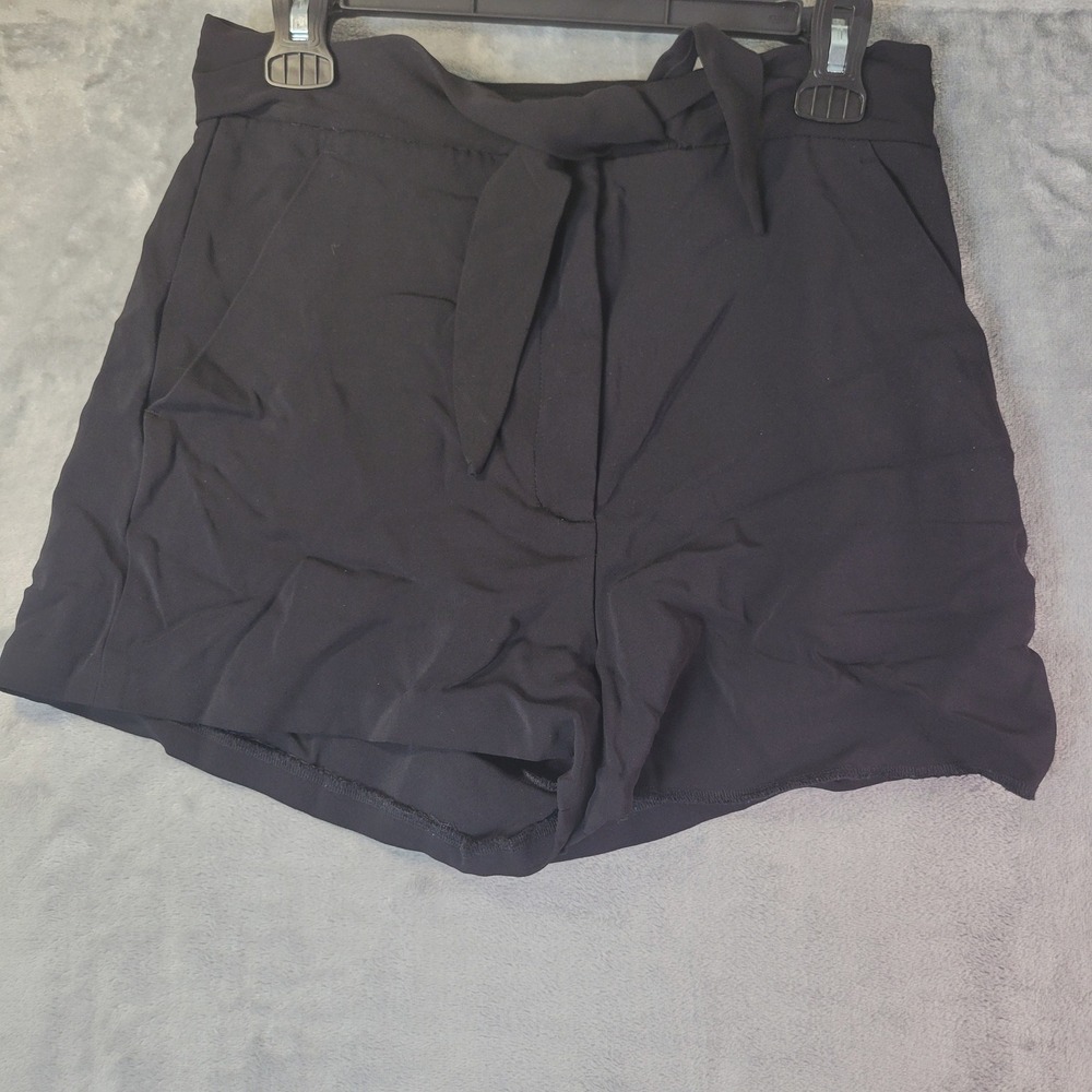 ALC Black High Waisted Tie Front Shorts Size 6 Viscose Quiet‎ Luxury Versatile